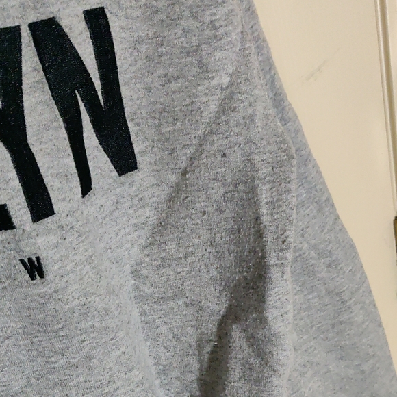 Aritzia Gray Crewneck Sweater - Picture 4 of 4